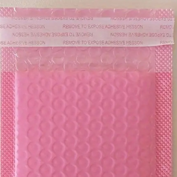20 Pink Bubble Mailers Small - Picture 2 of 2